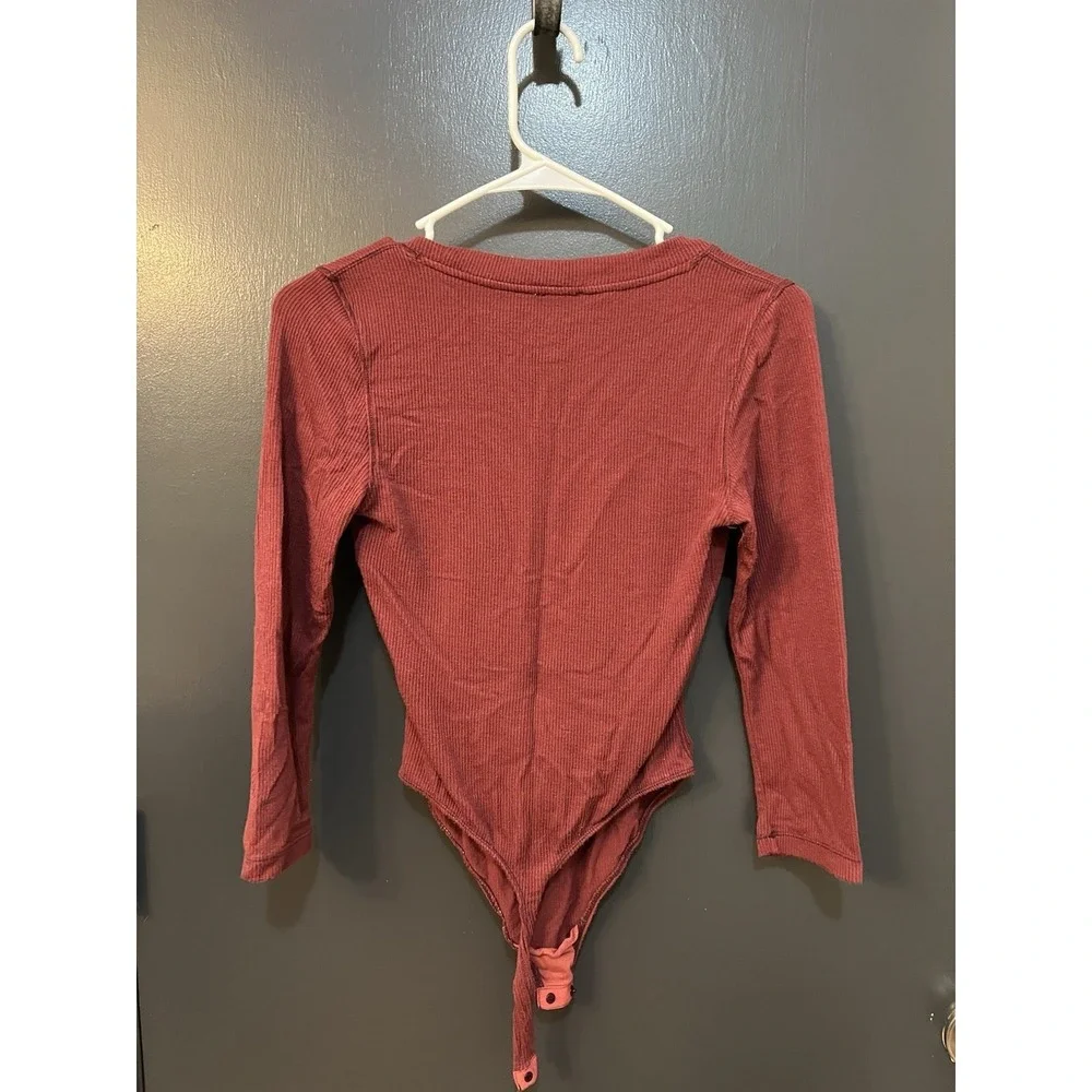 Intimately Free People Women Red Ribbed Long Sleeve Thong Bodysuit Sz S